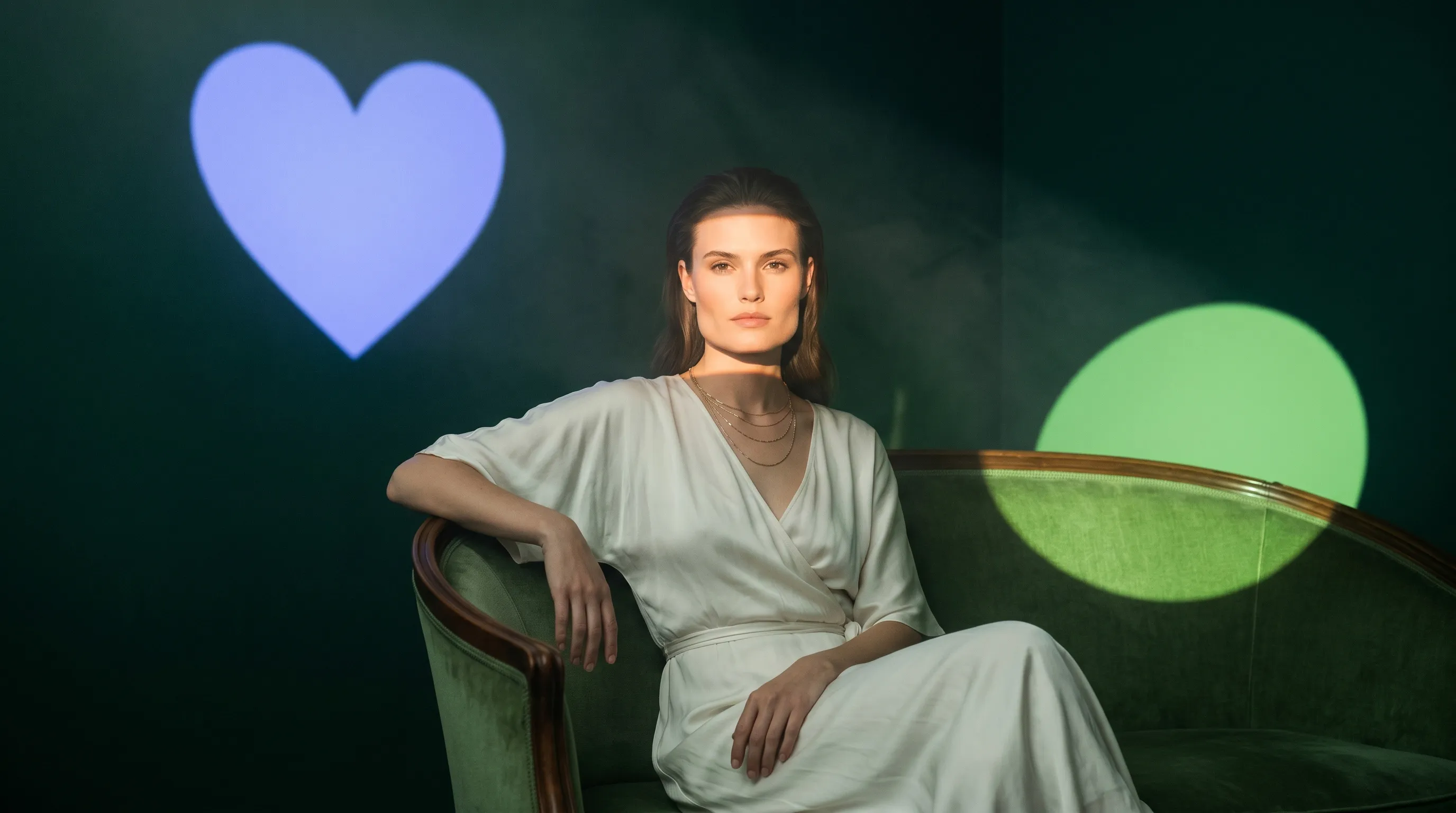 Face Shape Detection and Virtual Try-On: Personalized Shopping in Cosmetics and Wigs