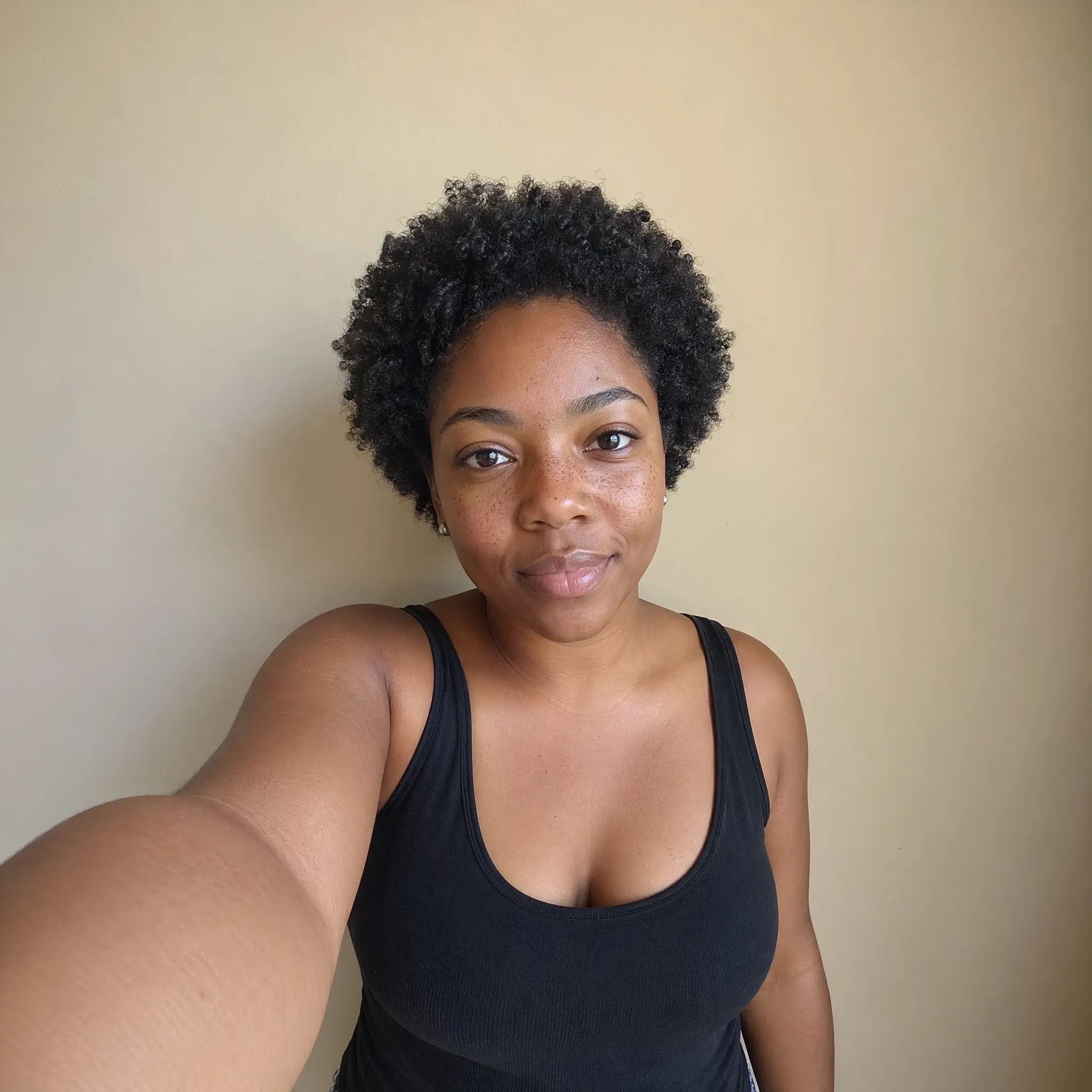 Customer selfie before virtual try-on.